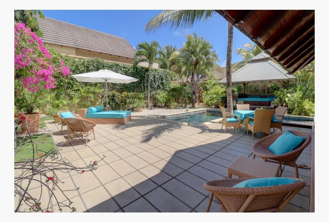 Exotic Oasis Villa In The Tropics Гранд-Бэй Экстерьер фото